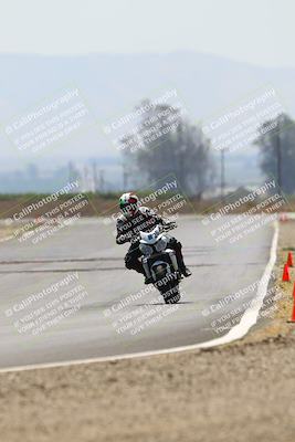 media/Jun-07-2025-TrackDaz (Sat) [[4413525952]]/B Group/220pm (Turn 9)/